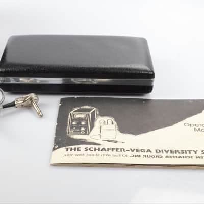 Schaffer-Vega Diversity Wireless Guitar System w/ Box & Manual #31805 image 13