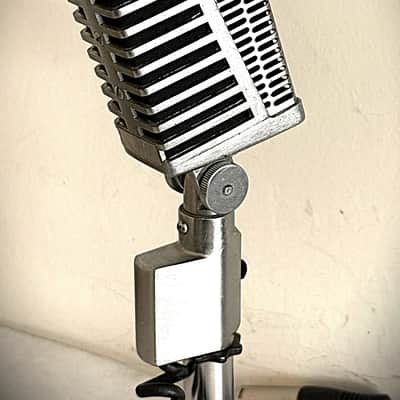 Vintage 1960's Calrad DM-16 Dynamic Microphone, sounds excellent, w/stand-cable image 7