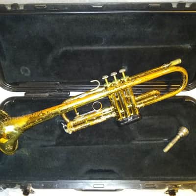 Bach TR300 Student Trumpet | Reverb