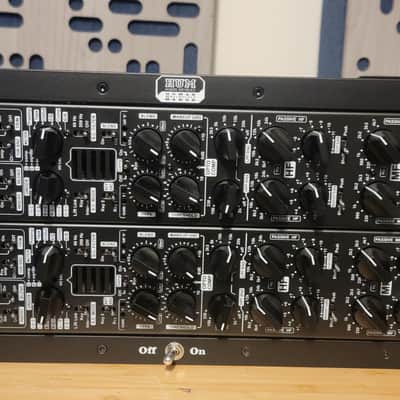 Hum Audio Devices N-Closure 2 channel unit 5 YEAR WARRANTY image 1