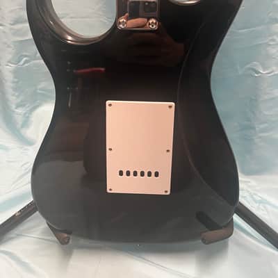 Axl AS-750 Intermediate Electric Guitar image 5