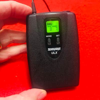 Shure ULXP4-J1 - (Complete Wireless System) Black image 6