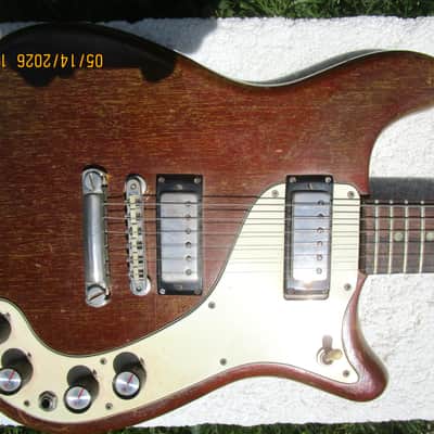 Gibson Epiphone Wilshire Guitar, 1965, Rare Red Fox Finish, 2 Mini HB Pickups. Case, All Original image 5