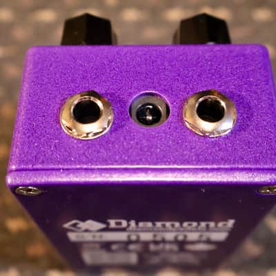Diamond Vibrato V2 2024 - Present - Purple imagen 2