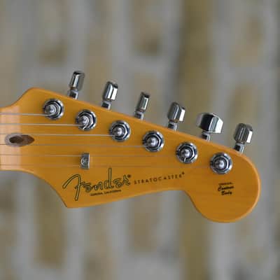 Fender American Professional II Stratocaster HSS - Olympic White image 4