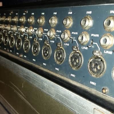 Soundcraft Series 200SR 24 channels image 4