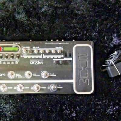 Zoom G7.1uT Tube Multi Effects Pedal Processor w/Power Supply image 1