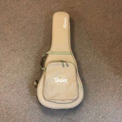 Taylor GS Mini Acoustic Guitar Gig Bag (with shoulder straps) image 1