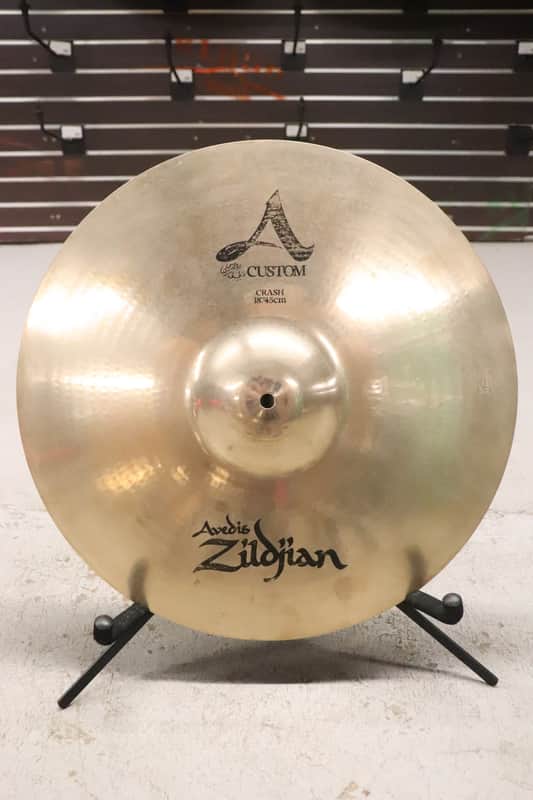 Zildjian 18" A Custom Crash Cymbal image 1