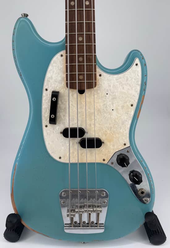 Fender Justin Meldal-Johnsen Road Worn Signature Mustang Bass 2018 - Present - Faded Daphne Blue image 1