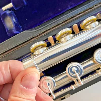 Vintage 1971 W.S Haynes Handmade Solid Silver Flute, New Pads; with Case image 7