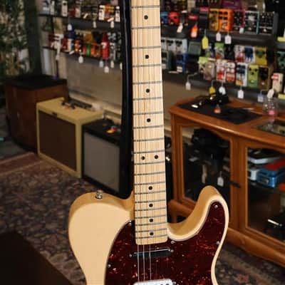 Fender Deluxe Nashville Telecaster, Honey Blonde - USED image 5