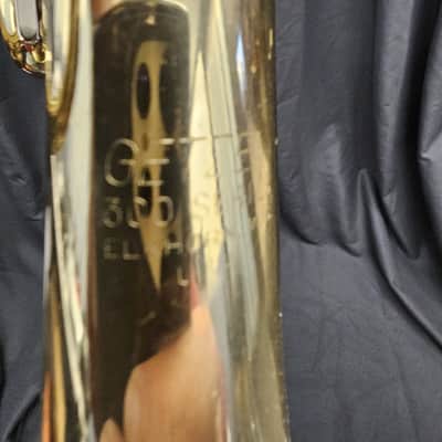 Getzen 300 Series Student Model Bb Trumpet w/ case image 6