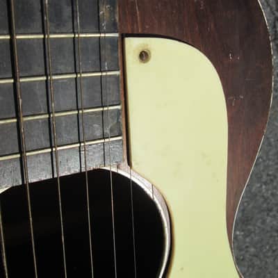 Vintage '30s Unlabeled Harmony Parlor USA Guitar ! DECENT NECK. NICE POTENTIAL! image 12