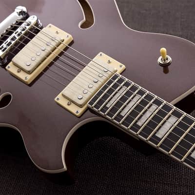 Reverend Roundhouse Air HH Metallic Bordeaux image 6