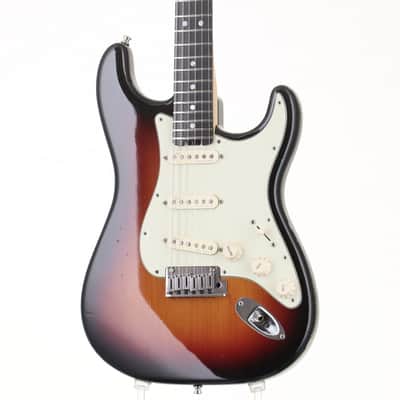 Fender American Elite Stratocaster with Ebony Fingerboard, 3CS [US16130549] (08/13) image 6