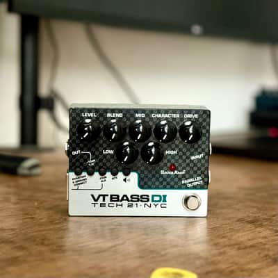 Tech 21 SansAmp VT Bass DI | Reverb