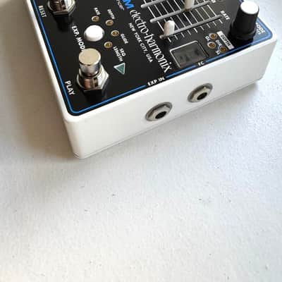 Electro-Harmonix 8-Step Program Analog Expression / CV Sequencer - Black image 3
