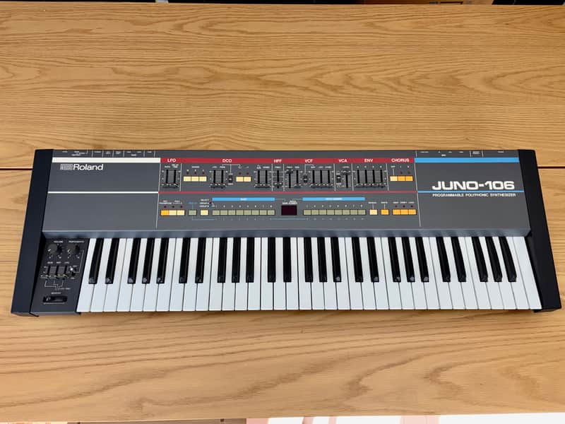 ✅ Sale ✅ Roland Juno-106 ✅ incl Original Hard Case ✅Perfect Working image 1