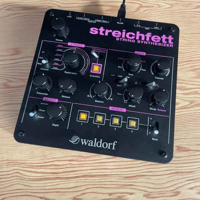 Waldorf Streichfett String Synth / Firmware updated / USB cable / Original box image 13