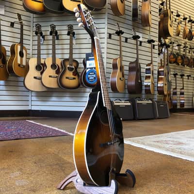 Kentucky KM-270 Deluxe Oval Hole A-Style Spruce/Maple Mandolin Sunburst w/Padded Gig Bag image 5