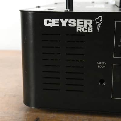 Chauvet Geyser RGB Ver 3 LED Lighting Effect and Fog Machine CG014J0 image 11