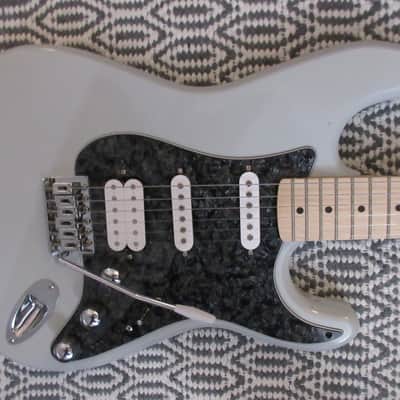~Cashified~ Kramer Strat-Style Pewter Rock 'n' Roller image 1