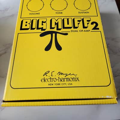 Electro-Harmonix / JHS Big Muff Pi 2 Third Man Records Yellow 2026 Bundle image 1