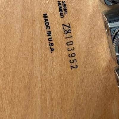 Fender Highway One Stratocaster with Rosewood Fretboard 2007 3-Color Sunburst image 7