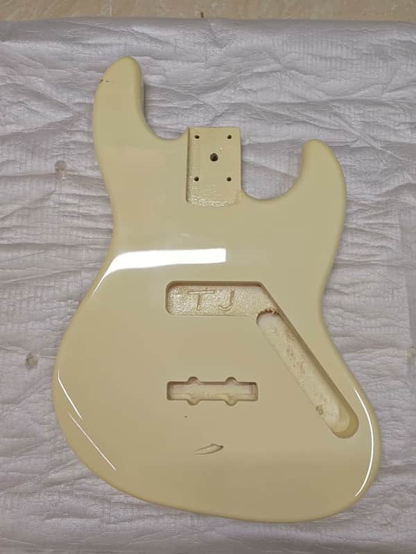 Cream Poplar Wood Jazz Bass Style Body image 1