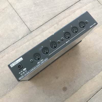 Roland MPU-104 MIDI Input Selector (Made in Japan) image 6