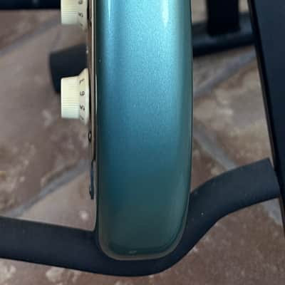 2002/3 Fender American Series Stratocaster image 13