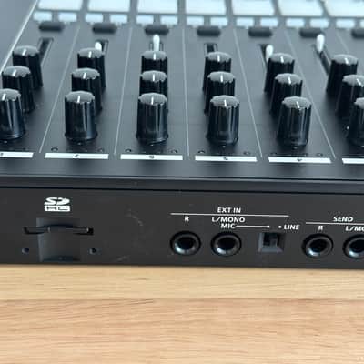 Roland MC-707 - Latest image 4