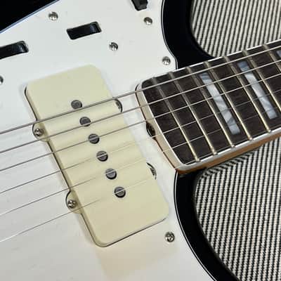 2026 Fender Limited Edition American Vintage II 1966 Jazzmaster Rosewood Fingerboard Black image 4