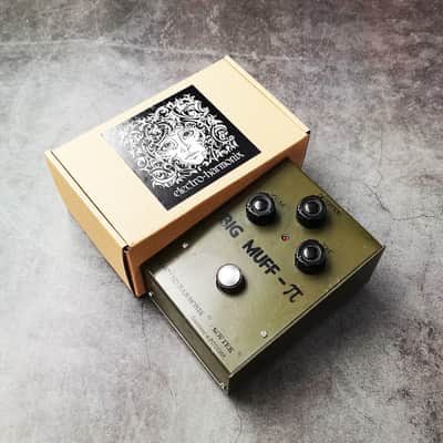 Electro-Harmonix Big Muff Pi V7 - Green Russian - Bubble Font image 11
