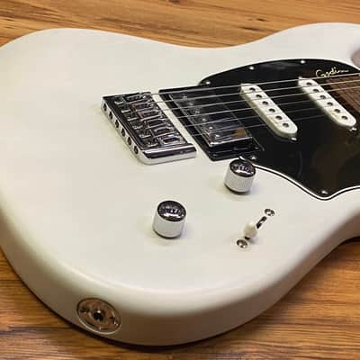 Godin Session HT - Trans Cream Rn image 17