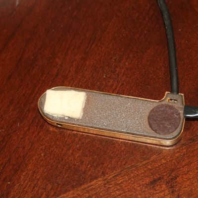 DeArmond Rhythm Cheif circa 1960 Very Rare with Gold with White insert image 5
