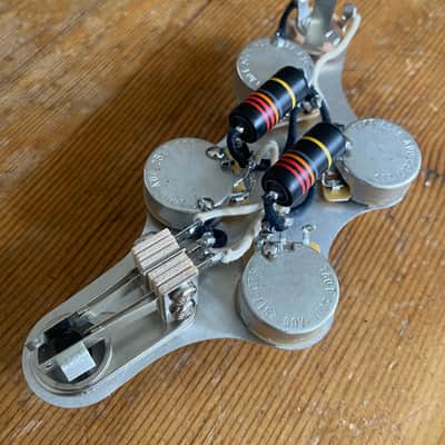 Gibson SG 50's LP Wiring 500k CTS Brass Shaft Pots .022 USA Emerson Bumblebee Caps Switchcraft 3-Way Toggle image 11