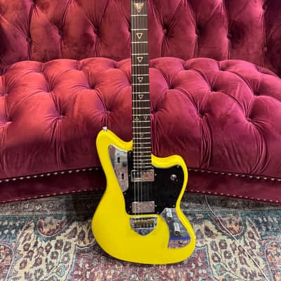 Valiant Jupiter Yellow Gloss NAMM image 1