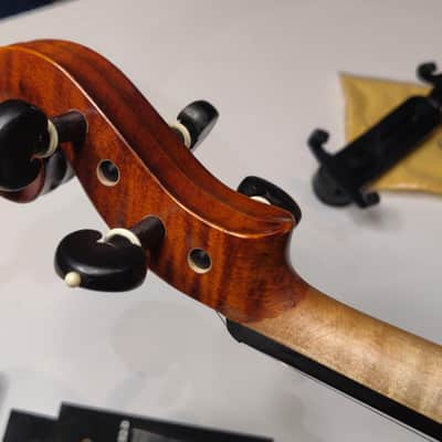 4/4 Advanced to Professional Level Violin Featuring Aged 7 Years+ Select Solid Spruce Top Highly Flamed One-Piece Maple Back and Sides, Real Ebony Components, Brazilwood Bows, Hand-Rubbed... image 11