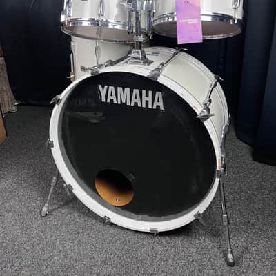 Yamaha recording custom 1981 24-13-14-18 shell set - White image 2