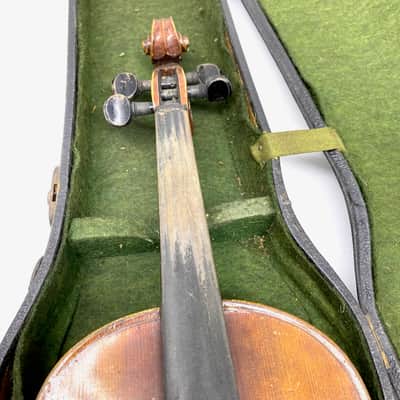 Unknown Model Early 1900s German Violin w/Case - 1/2 Size Used image 3