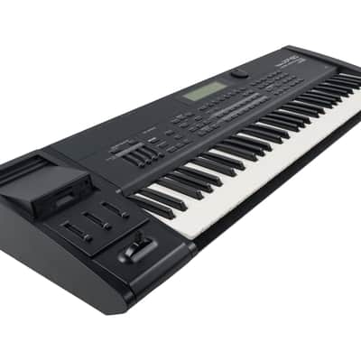 Roland XP-60 61-Key 64-Voice Music Workstation Keyboard image 2