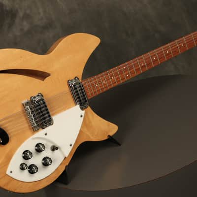 1965 Rickenbacker 330/12 string Mapleglo image 10