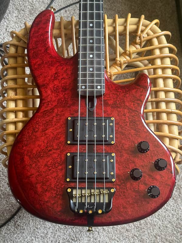 Wal MK2 Geddy Lee 2023 - Red image 1