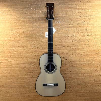 Martin  Custom Shop Size 2 12 Fret New - Natural image 4