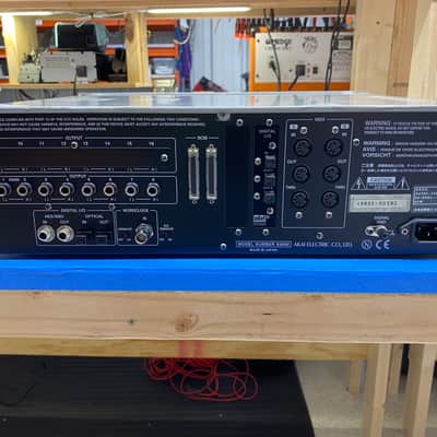 Akai S5000 MIDI Stereo Digital Sampler Rack NOS Mint in Box Vintage image 18