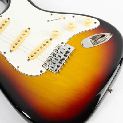 Fender ST-72-70 Stratocaster Reissue MIJ 1986 3-Tone Sunburst image 9