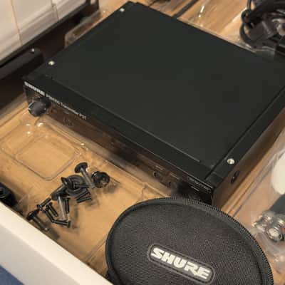Shure PSM300 P3TRA215CL-G20 Wireless In-Ear Monitor IEM System | G20 Band image 6