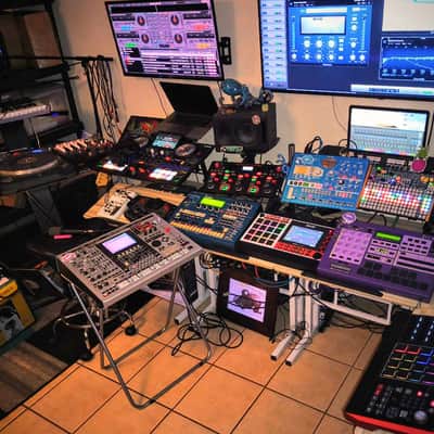 Synthstrom Deluge w/ DECKSAVER and OVERLAY and LOADED UP SD CARD Groovebox SYNTH image 10